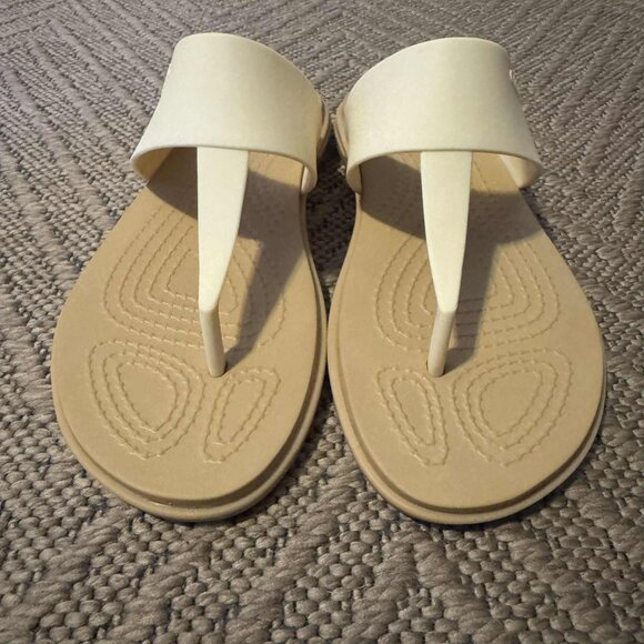 Crocs Tulum Sandals Women's Size 5 Beige/Taupe Rubber Flip Slides Thong Slip On - Picture 4 of 11
